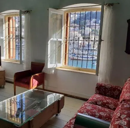 Apartment Milias Loft, In The Heart Of Symi